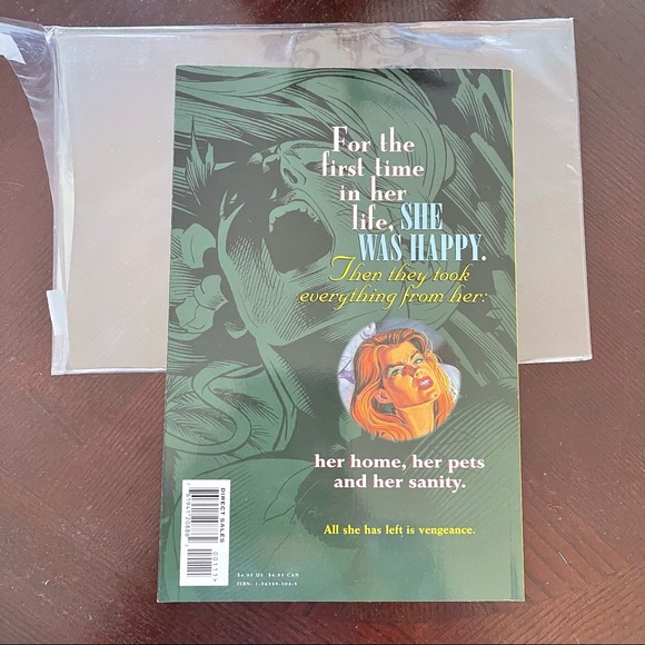 Batman Poison Ivy 1997 MINT Condition Comic Book - Picture 3 of 3